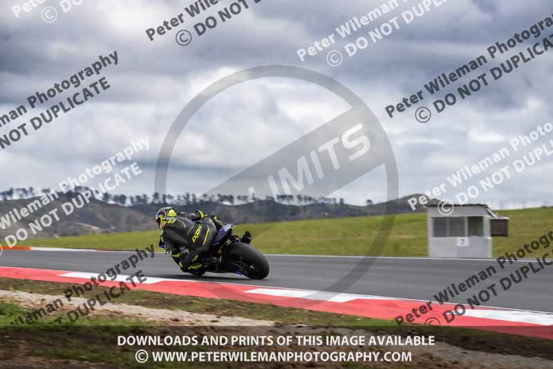cadwell no limits trackday;cadwell park;cadwell park photographs;cadwell trackday photographs;enduro digital images;event digital images;eventdigitalimages;navarra;no limits trackdays;peter wileman photography;racing digital images;trackday digital images;trackday photos